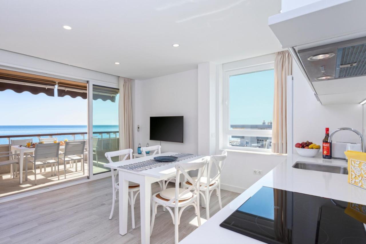 Апартаменти Arpa De Treboles - Carihuela Views! Торремолінос Екстер'єр фото